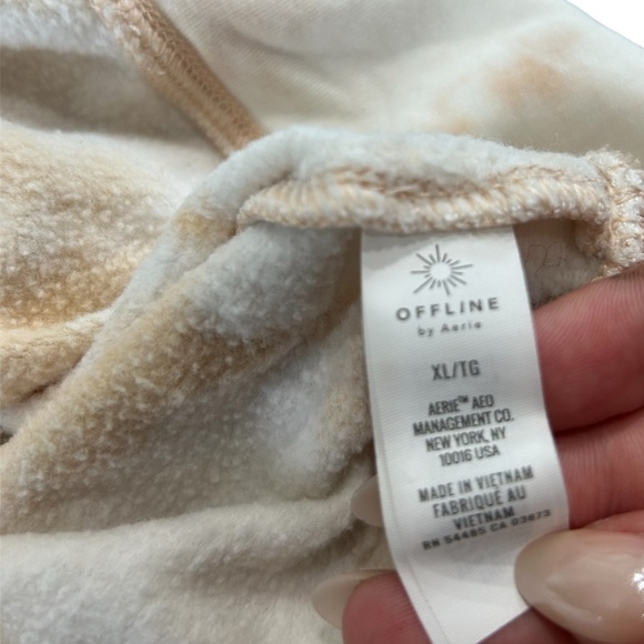 Tie Die Aerie Hoodie - Picture 8 of 9